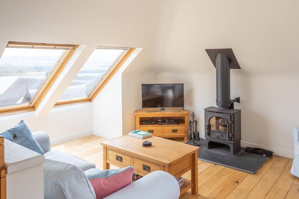 The Mews - A Cottage With A Spectacular Lake View Port Of Menteith Eksteriør bilde